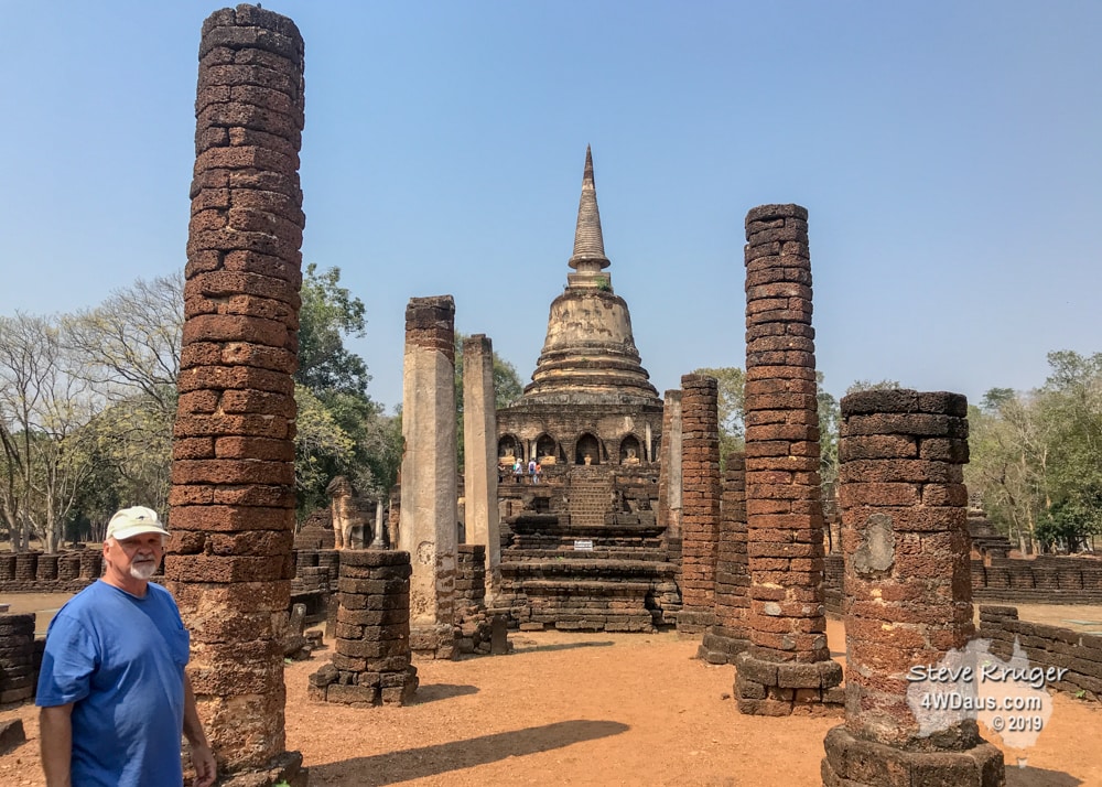 Exploring East of Chiang Mai